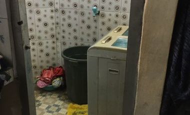 rumah terawat dijual cepat dapat kontrakan 1 pintu (shm)