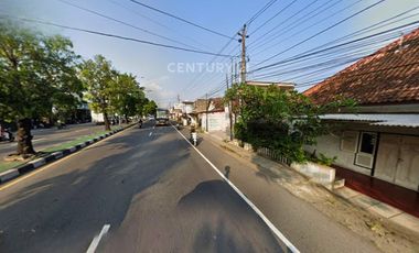 Dijual Tanah Bonus Rumah Di Pingir Jalan Raya Solo-Yogya Dekat Bandara Adisucipto
