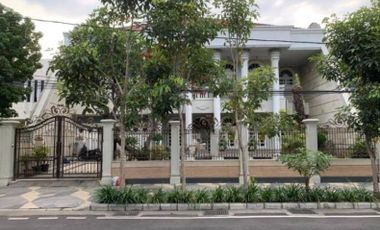 Rumah Raya Dharamhusada Indah, Strategis, Siap Huni, Nol Jalan