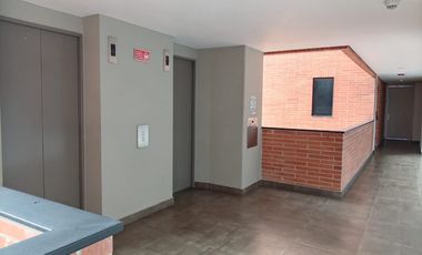 apartamento en arriendo en cumbres. Cod A9432729