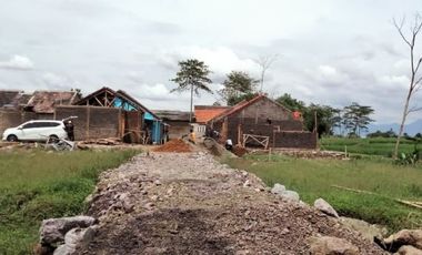 Rumah nyaman siap huni full spek di daerah Sukamukti