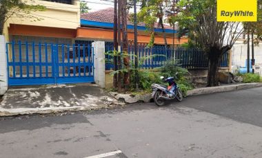 Disewakan Rumah 2 lantai di Darmo Baru Barat, Surabaya