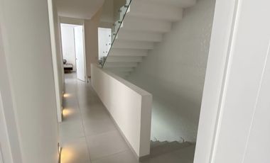 CASA AMUEBLADA Y ELECTRICA EN VENTA EN QUERÉTARO/ ZIBATÁ