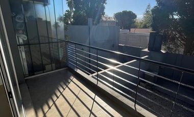 MUY LINDO DEPTO DE 2 AMB CONTRAFRENTE