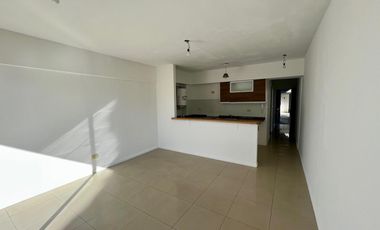 MUY LINDO DEPTO DE 2 AMB CONTRAFRENTE