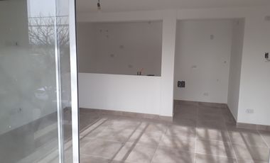 Departamento en venta en Berazategui Este