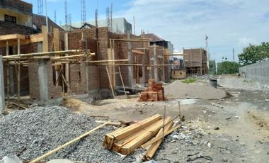 inevstasi property 2 lantai dekat solo cluster mewah solo