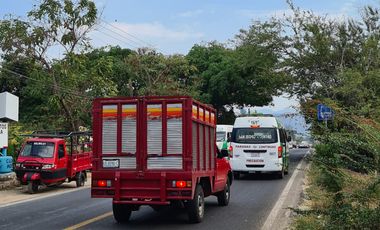 VENDO TERRENO EN ACAPULCO COL. SAN ISIDRO SOBRE CARRETERA NAL. IDEAL PARA BODEGA
