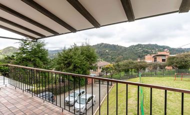 casa en venta en frailejonal. Cod V7961