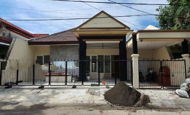 Rumah disewakan di Sukolilo, Surabaya