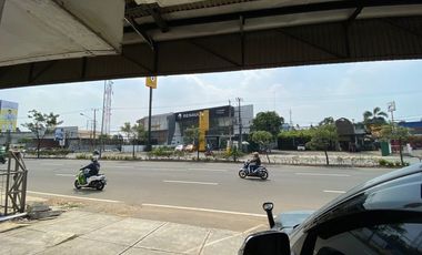 DIJUAL BANGUNAN COCOK BUAT USAHA LOKASI SANGAT STRATEGIS DI JL SERPONG