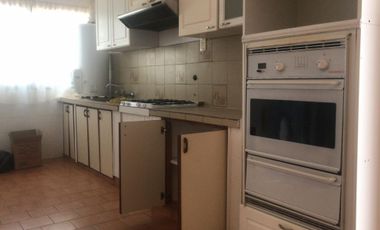Hermosa propiedad en venta sobre complejo B° Alto Verde