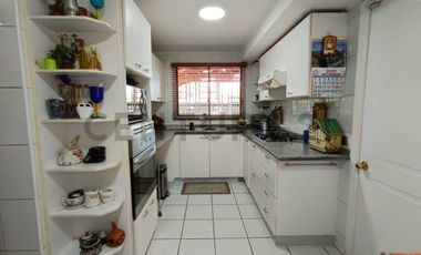 Se vende casa, La Florida, Sector Santa Delia