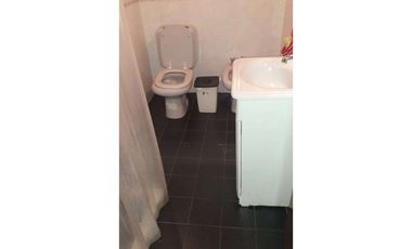 VENDO IMPONENTE CASA CÉNTRICA, POSADAS.