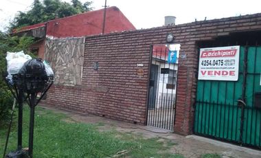 Casa en venta en Ezpeleta Oeste