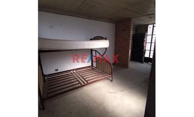 Venta De Casa Como Terreno En El Mirador Nuevo Pachacutec