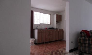 casa en venta en los alpes. Cod V12872