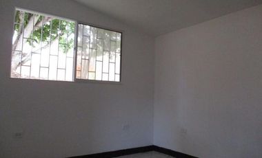 casa en venta en los alpes. Cod V12872
