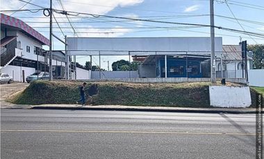 !!!Se Alquila Local en Avenida Principal¡¡¡