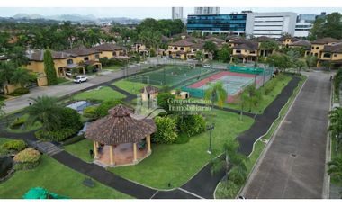 VENTA O ALQUILER CASA COSTA DEL ESTE 4 REC AMPLIA E ILUMINADA MLD