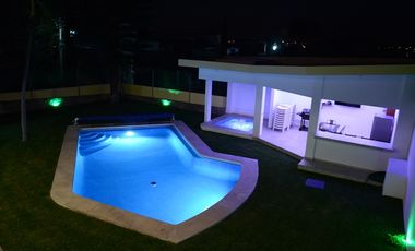 Moderna residencia 5 estrellas