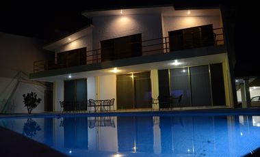 Moderna residencia 5 estrellas