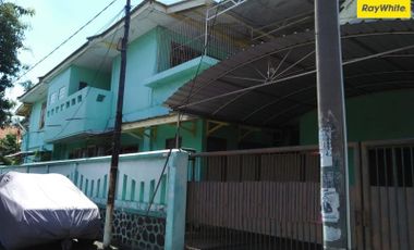 DIjual Cepat Rumah 2 Lantai Lokasi Di Sono Indah Surabaya