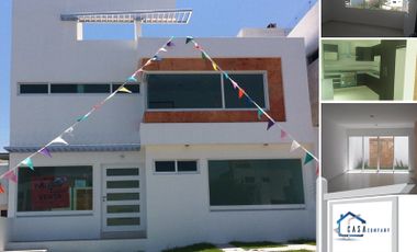 Hermosa Casa en Punta Esmeralda, 3 recámaras, Estudio, o 4ta recámara, LUJO