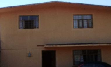 CASA EN EL CENTRO DE  POXTLA CON TERRENO