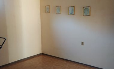 CASA EN EL CENTRO DE  POXTLA CON TERRENO