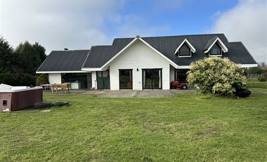 Casa en venta de 5 dorm. en Osorno