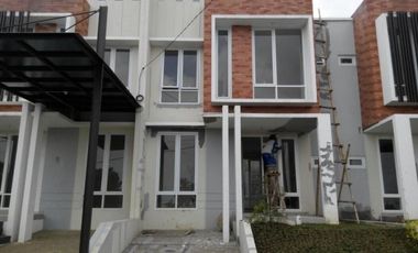 Rumah Lux Eksotis, Dekat Transmart Carrefour Cimahi ; Bandung Barat