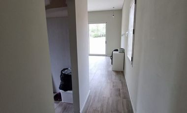 VENTA DE CASA EN Juana Koslay