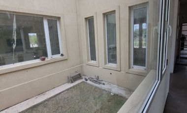 VENTA DE CASA EN Juana Koslay