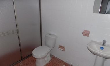 casa en arriendo/venta en el tabor. Cod V85989