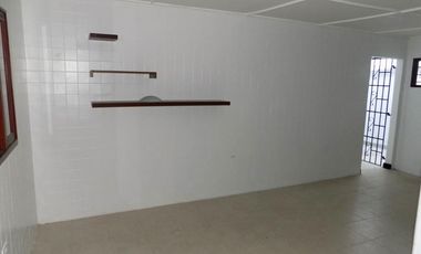 casa en arriendo/venta en el tabor. Cod V85989