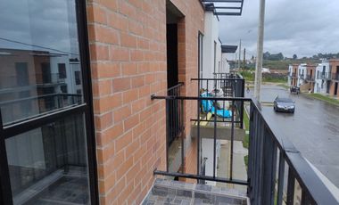 apartamento en arriendo en carmen de viboral. Cod A64142