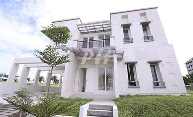 Modern Single Detached House in Sta. Rosa Laguna PH790