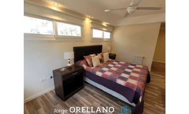 CASA CON PISCINA A METROS DEL MAR EN CARILO SOBRE LOTE DE 1180 m2