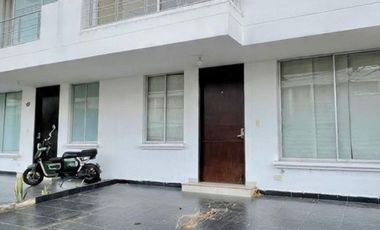 casa en venta en los patios. Cod V5040