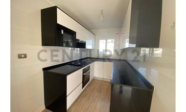 Casas estilo Mediterráneo en Condominio privado
