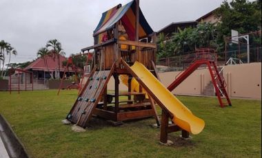 SE ALQUILA CASA EN COLINAS DEL GOLF