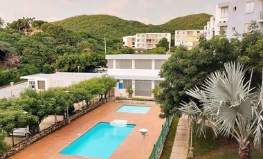 apartamento en arriendo en pradomar. Cod A118810