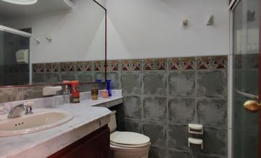 casa en venta en la floresta. Cod V28974