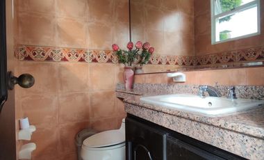 casa en venta en la floresta. Cod V28974
