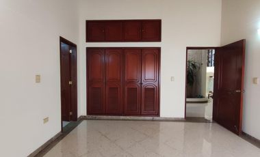 casa en venta en la floresta. Cod V28974