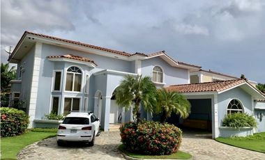 SE VENDE CASA LUJOSA EN COSTA DEL ESTE $1,200,000 AM