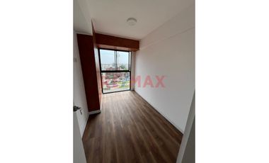 Alquiler Departamento De Estreno 75.33M2 + Estacionamiento  (A Pasos De Plaza San Miguel)