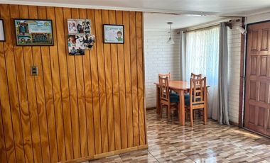 Casa en venta de 3 dorm. en Maipú