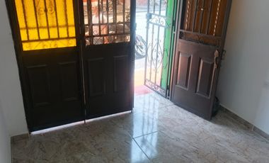 local en arriendo en girardot. Cod A217289